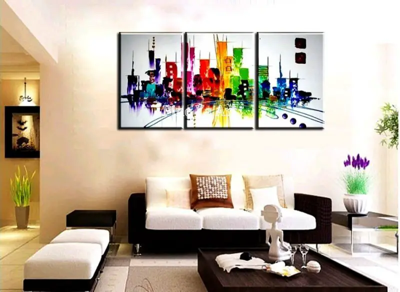 Modular paintings should fit the overall interior of the room
