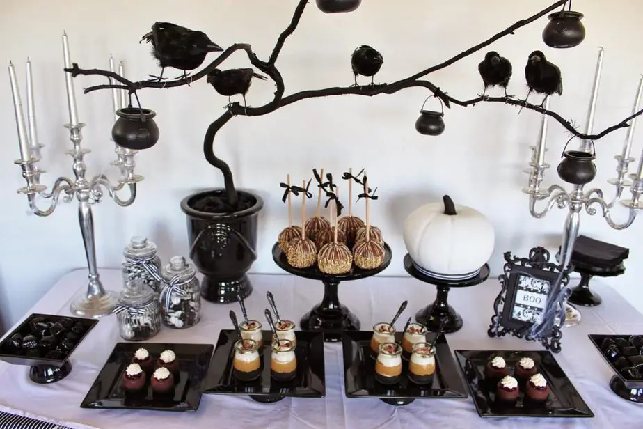 Halloween: 9 Eerie Decor Ideas for Your Home