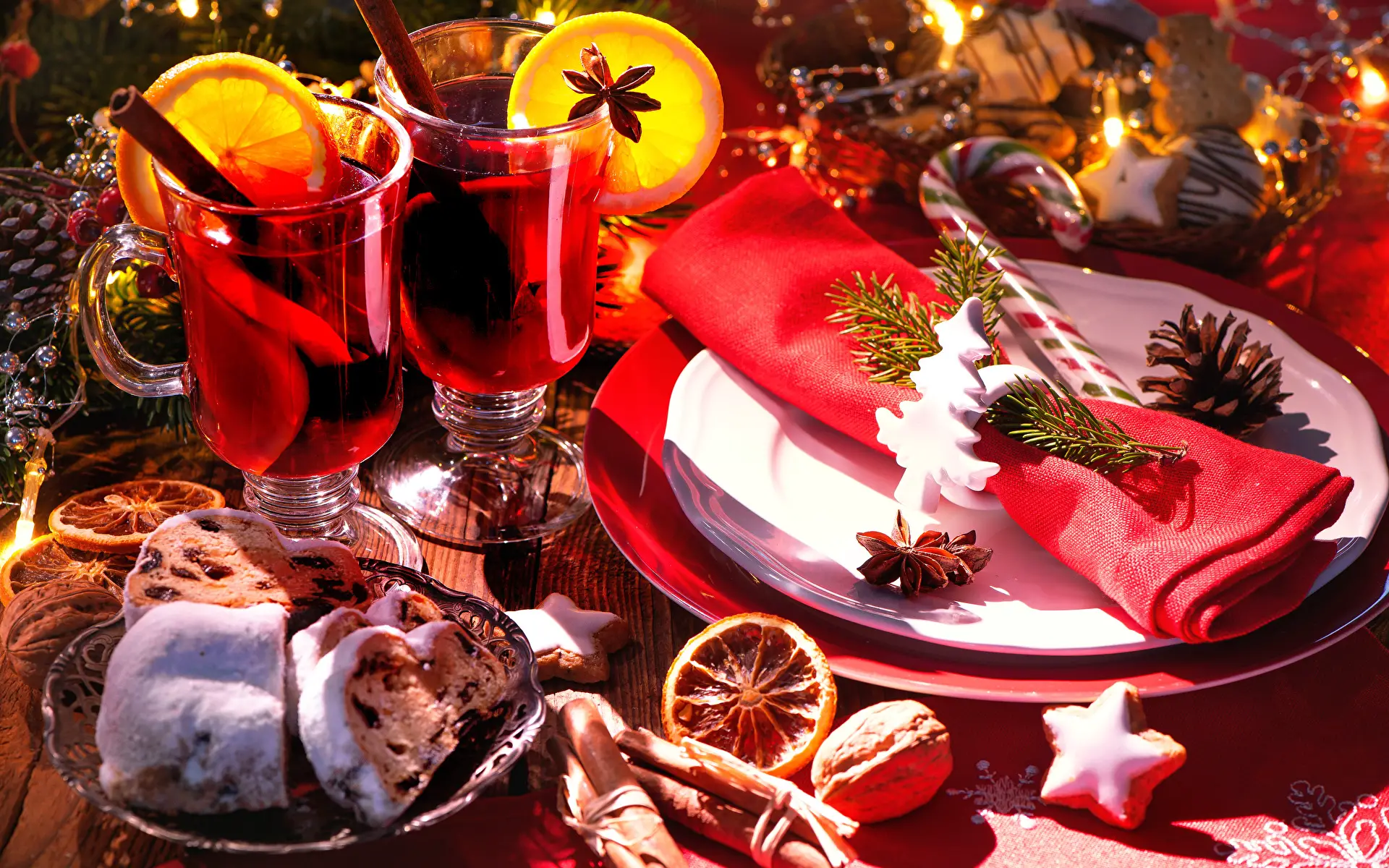 15 Cool ideas on how to decorate a table for Christmas