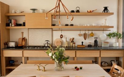 10  Japanese Space-Saving Ideas for  Efficient Kitchen