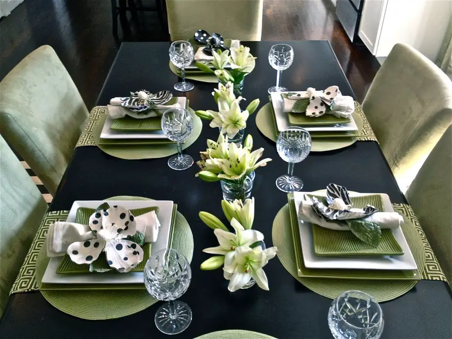 10 Best Steps to Create a Formal Table Setting