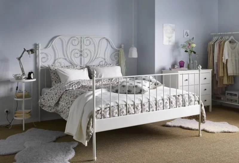 Beautiful Arches Of Forged Bed Models