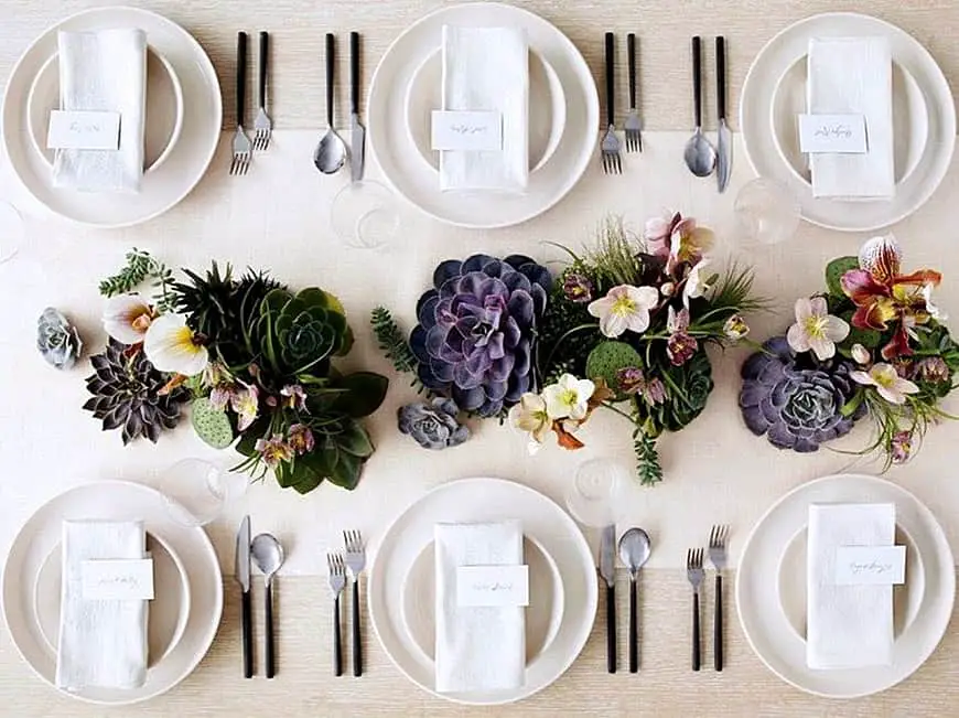 Creating a Formal Table Setting in 10 Easy Steps