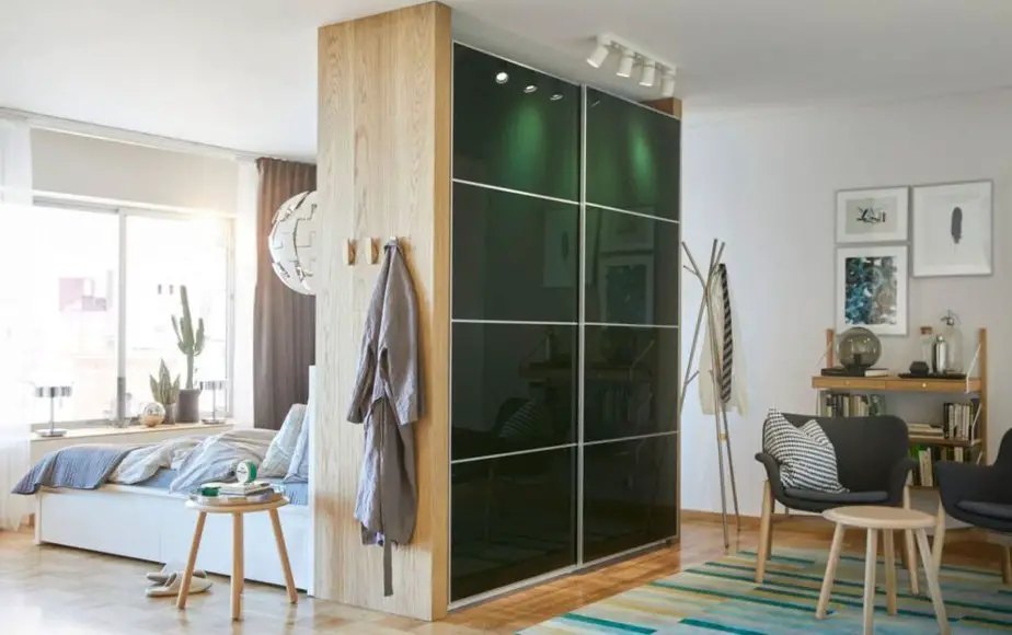 A Great Closet Design Idea as a Room Divide