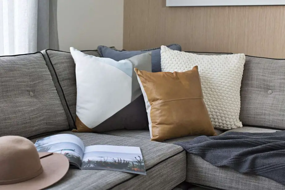 Pillows on the Sofa: Beautiful Decorative