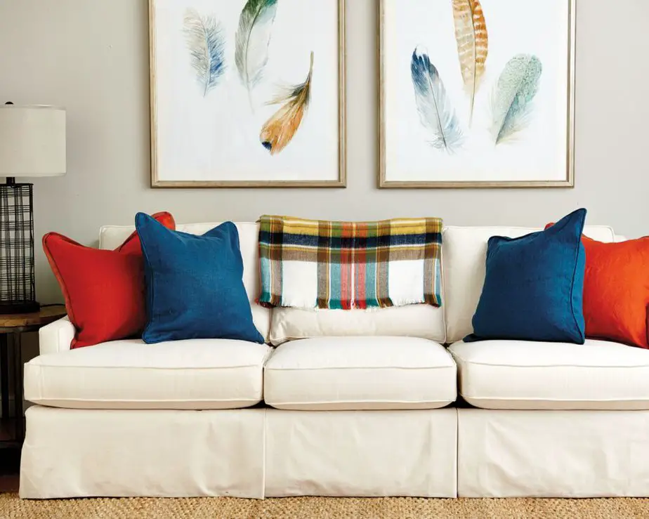 Pillows on the Sofa: Beautiful Decorative