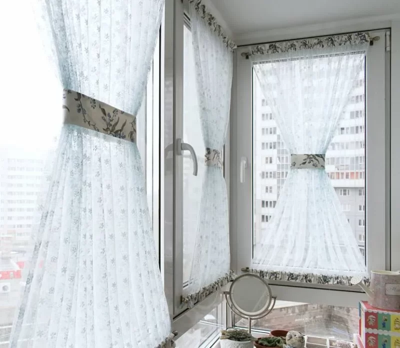 20 Original Options for How to Hang Curtains