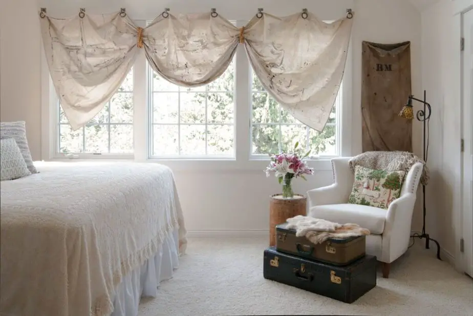 20 Original Options for How to Hang Curtains