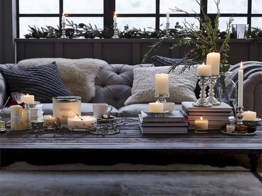 Candles as a decoration: romance and comfort